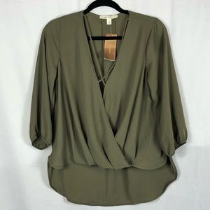 Francesca’s | Greens High Low Blouse